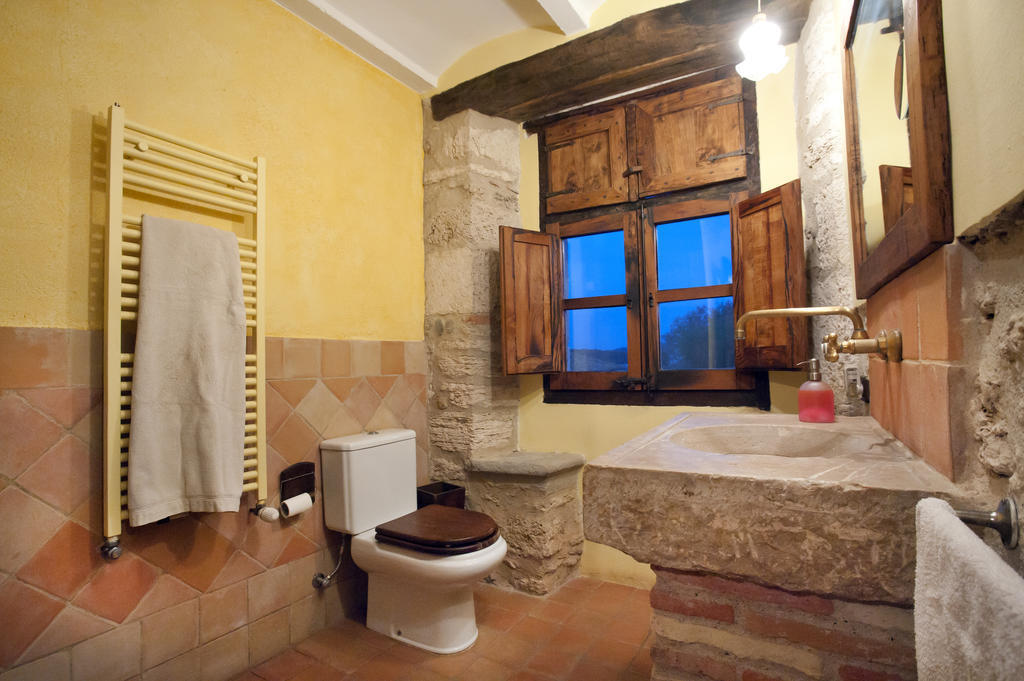 Mil Estrelles Villa Cornellá de Terri Kamer foto
